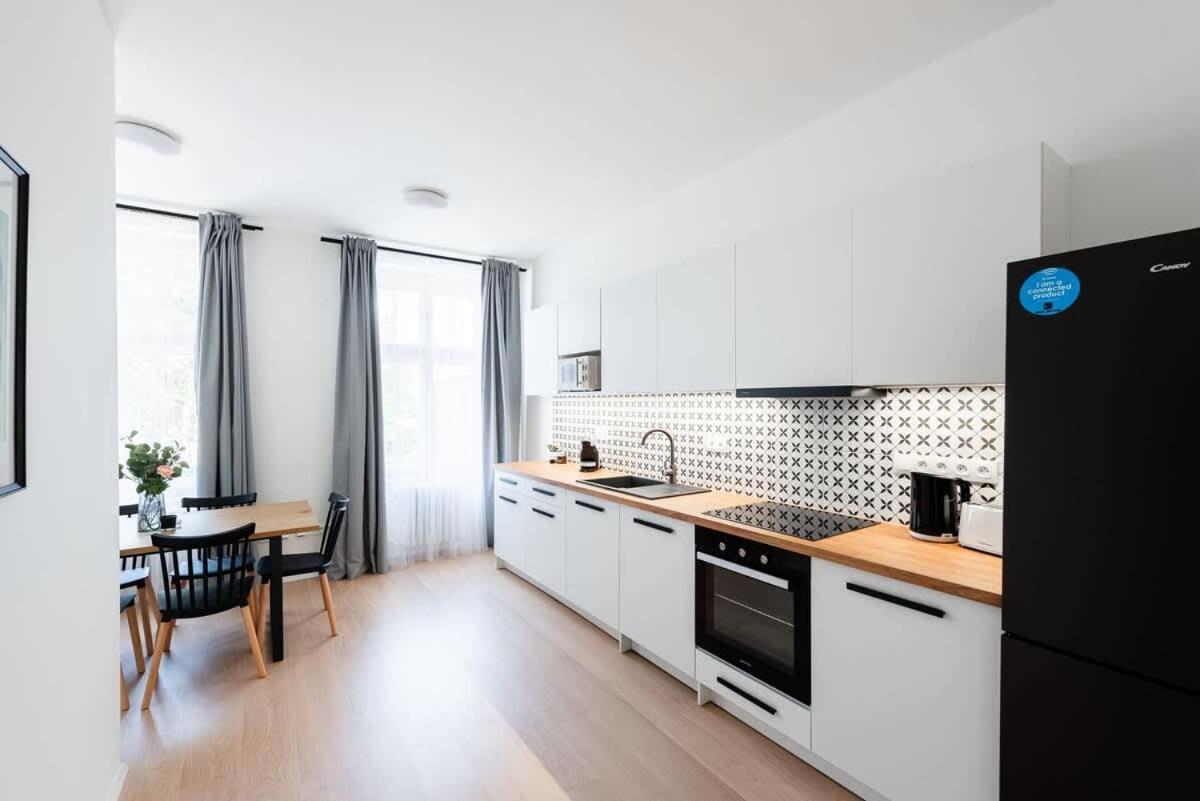 Apartment Well-located Luxury 3br Oasis In *